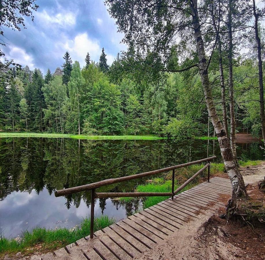 منزل الضيف Teplice nad Metují  في Chalupa Bisik المظهر الخارجي الصورة